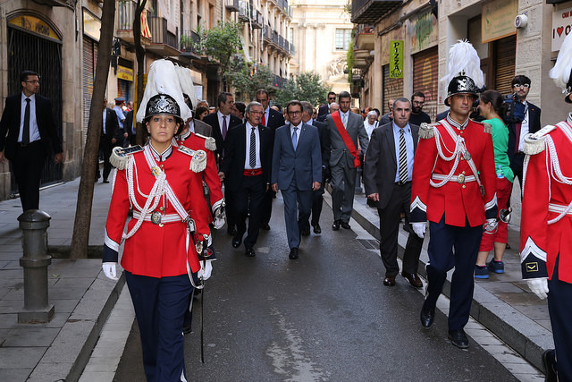 15153983960_618c710f7a_z