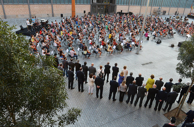 15203022681_1f1ddfbdb4_z