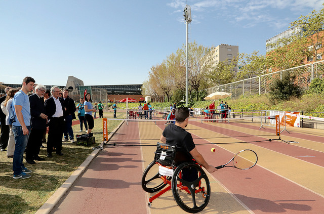 16911658527_df38629121_z